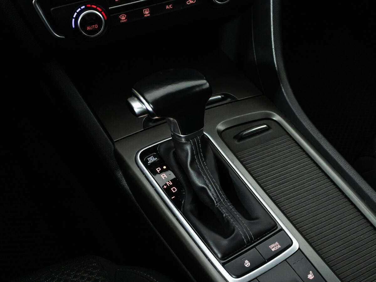 Kia Optima, 2019 - Фото №16