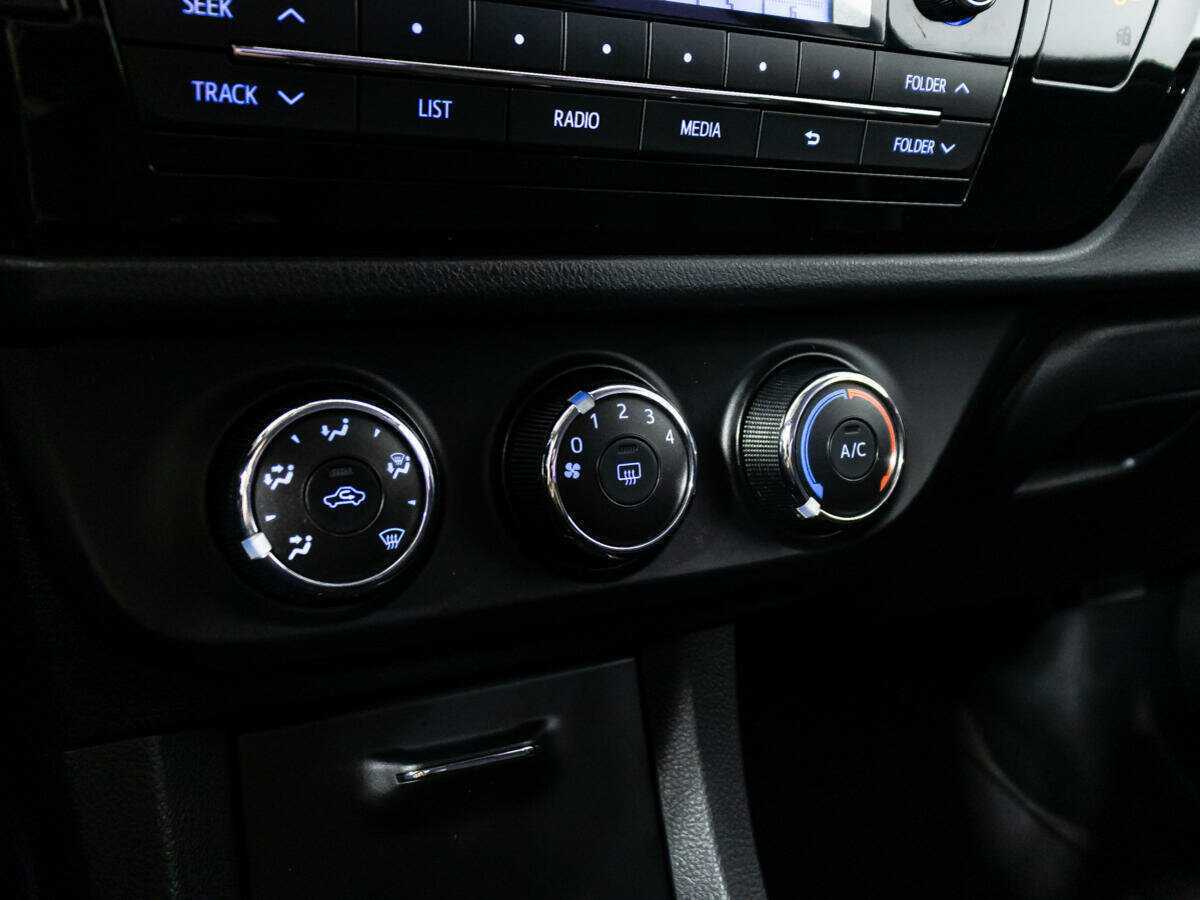 Toyota Corolla, 2013 - Фото №14