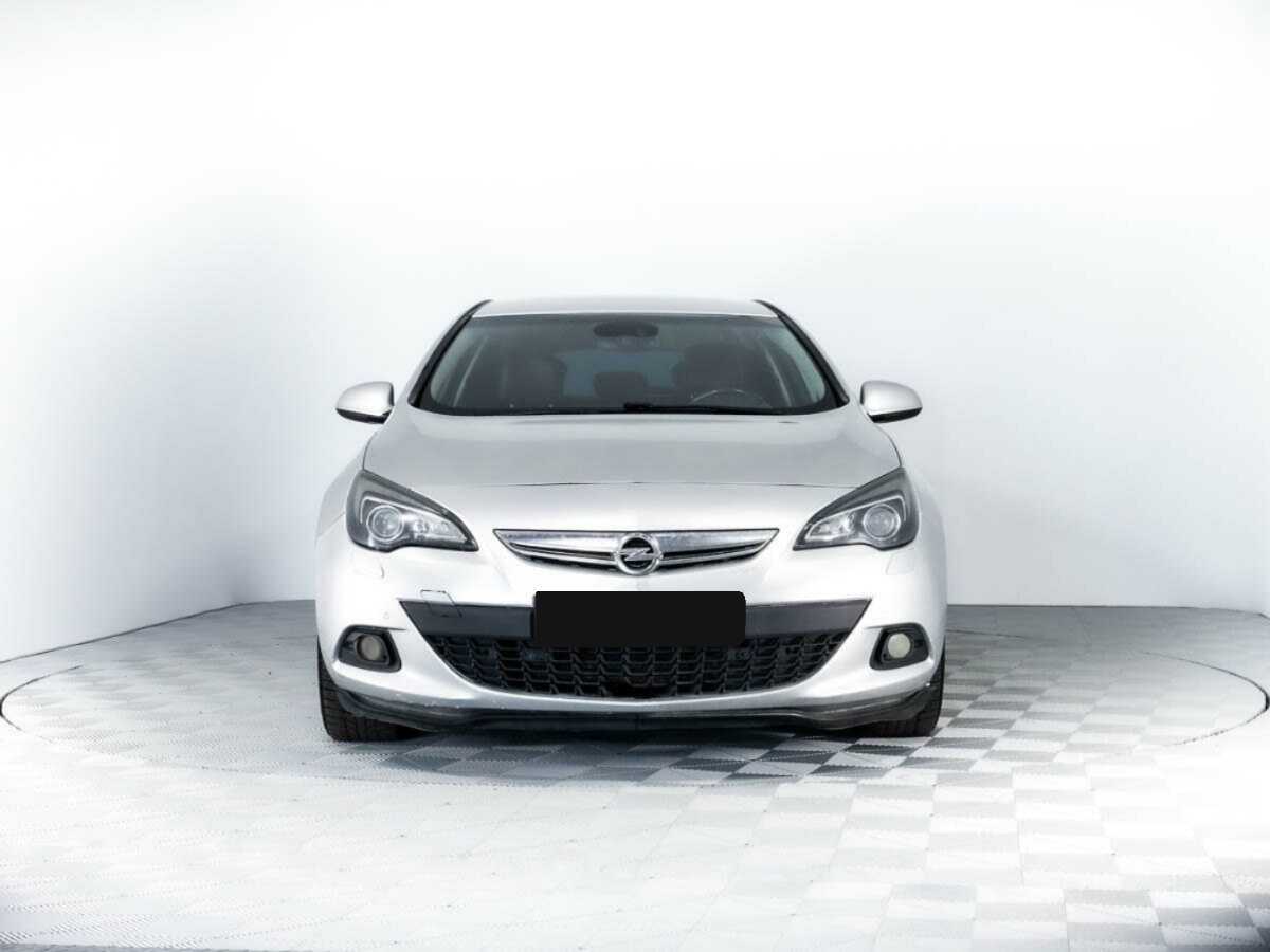 Opel Astra GTC, 2012 - Фото №1