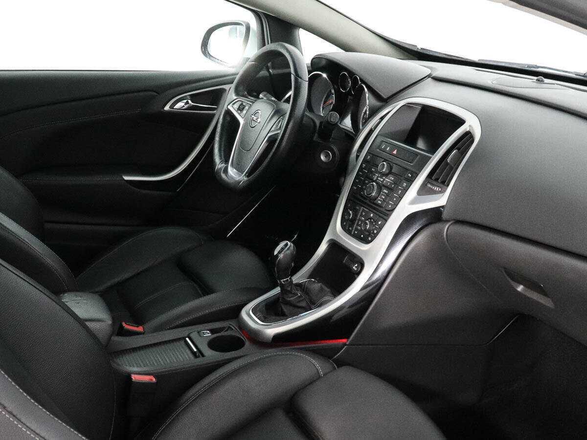 Opel Astra GTC, 2012 - Фото №8