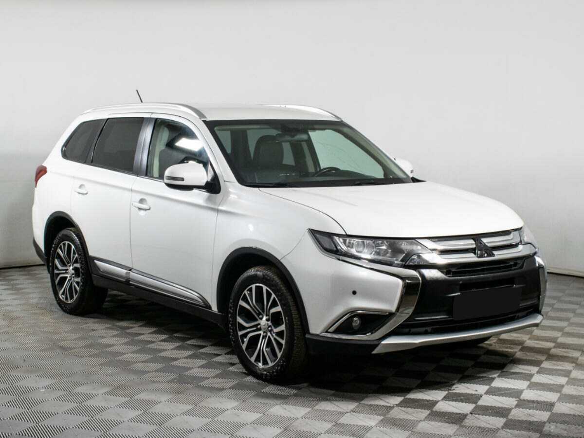 Mitsubishi Outlander, 2016 - Фото №2