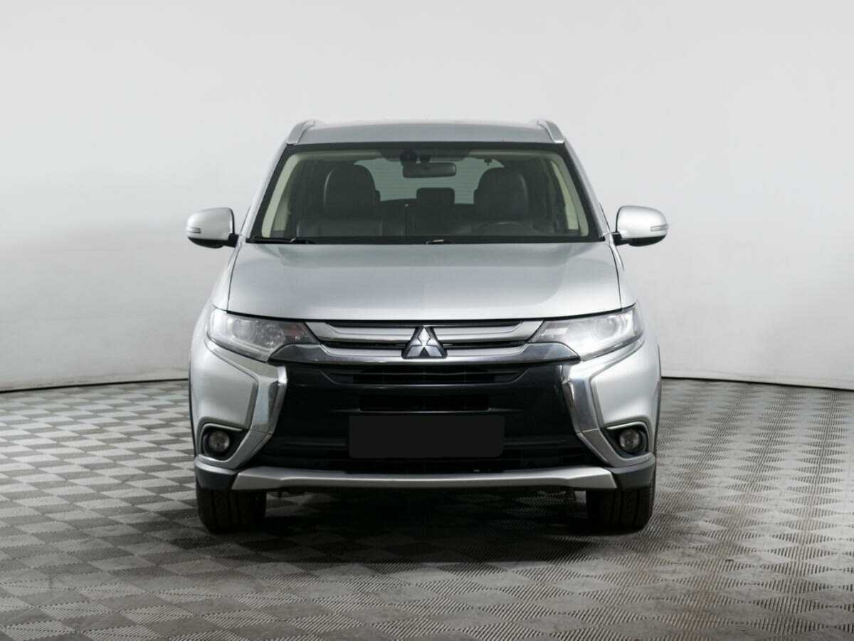 Mitsubishi Outlander, 2017 - Фото №1