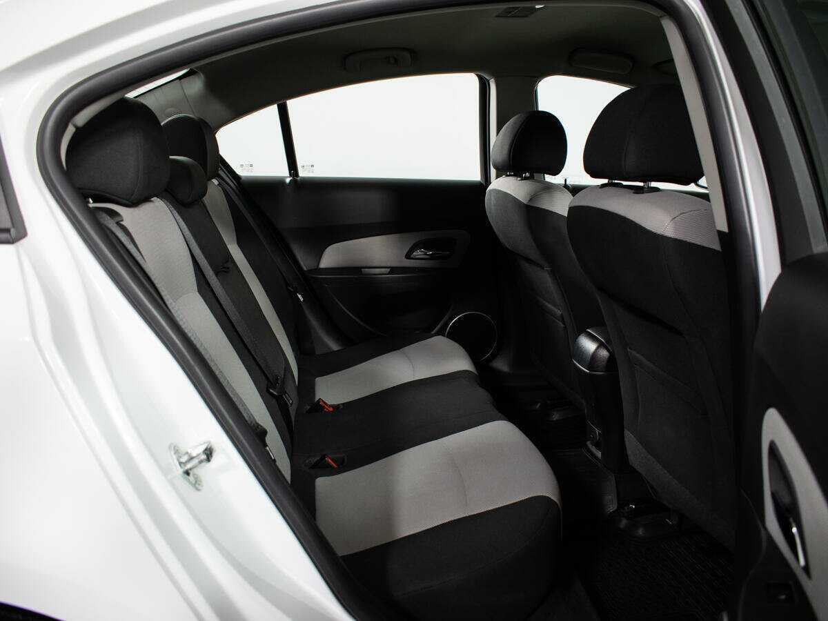 Chevrolet Cruze, 2013 - Фото №9