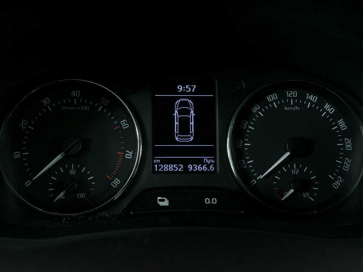 Skoda Fabia, 2013 - Фото №10