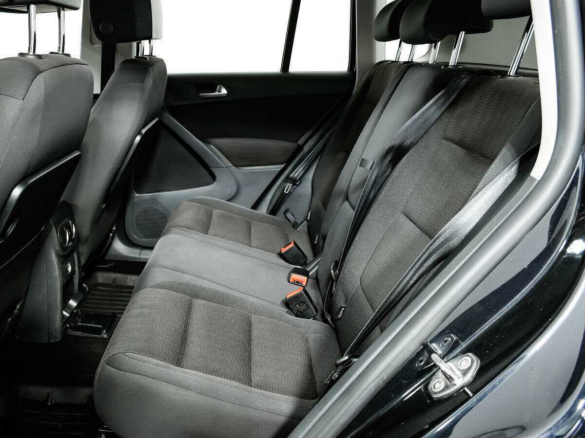 Volkswagen Tiguan, 2012 - Фото №11