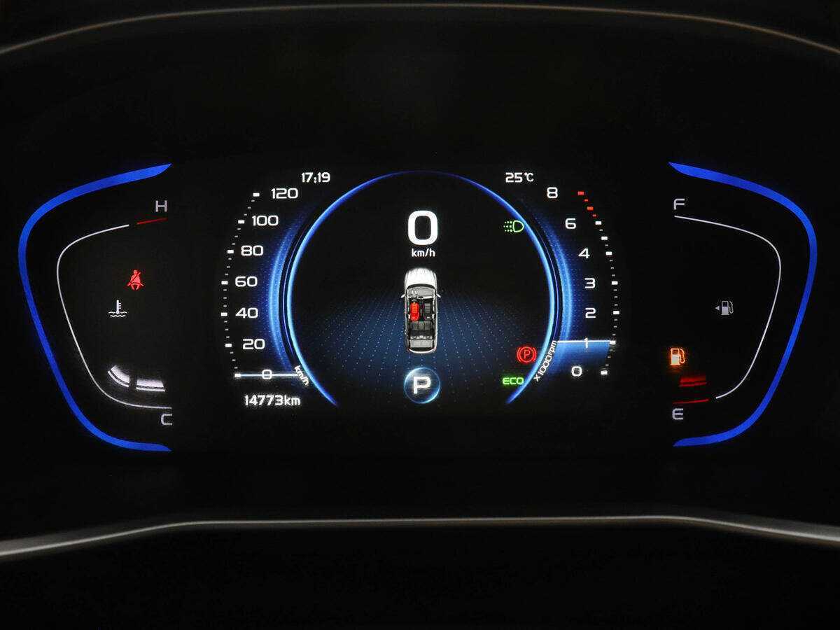 Geely Coolray, 2022 - Фото №10