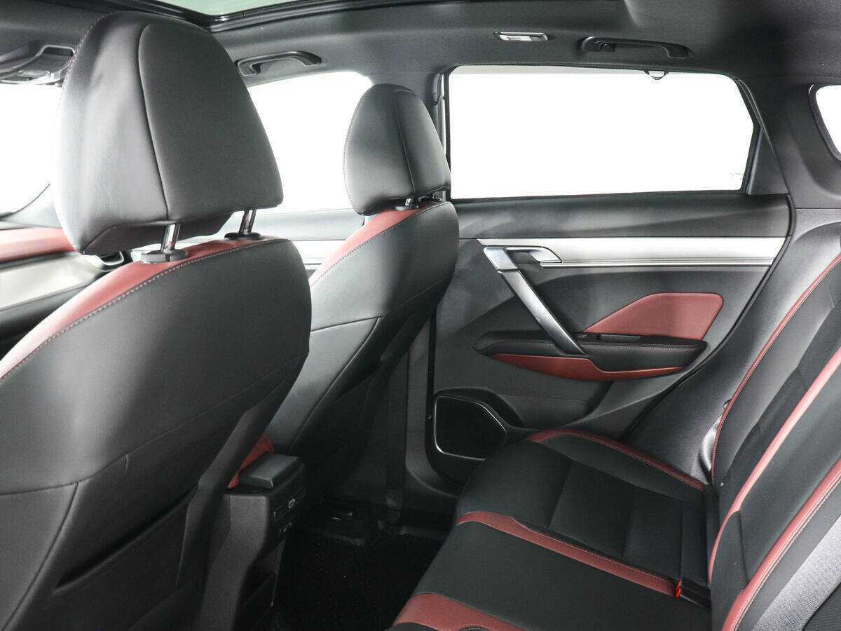 Geely Coolray, 2022 - Фото №11