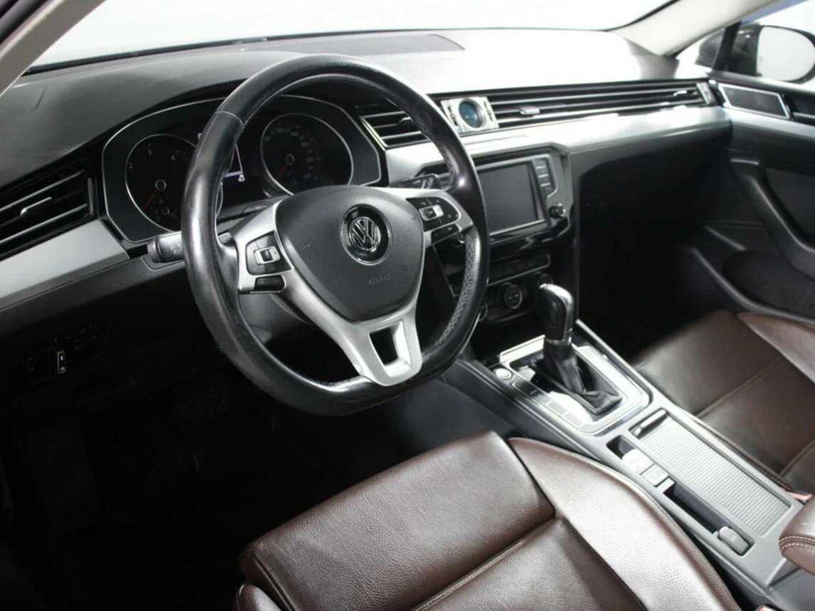 Volkswagen Passat DSG7, 2017 - Фото №11