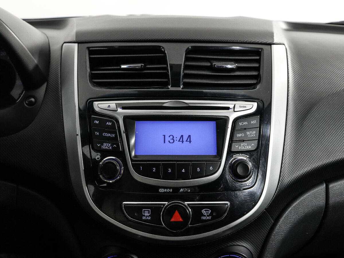 Hyundai Solaris, 2013 - Фото №12