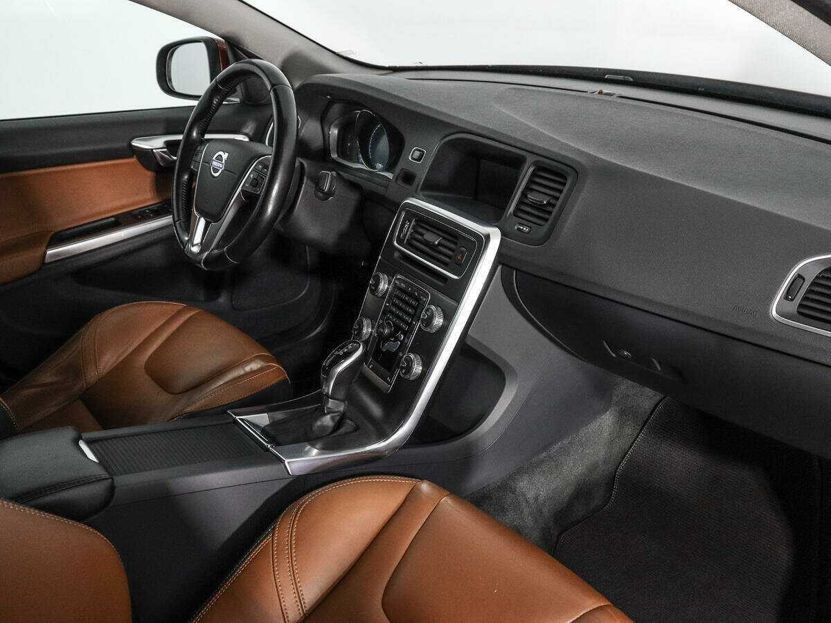 Volvo S60, 2014 - Фото №10