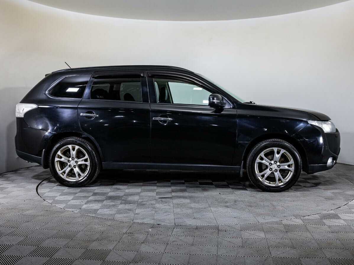Mitsubishi Outlander, 2012 - Фото №3
