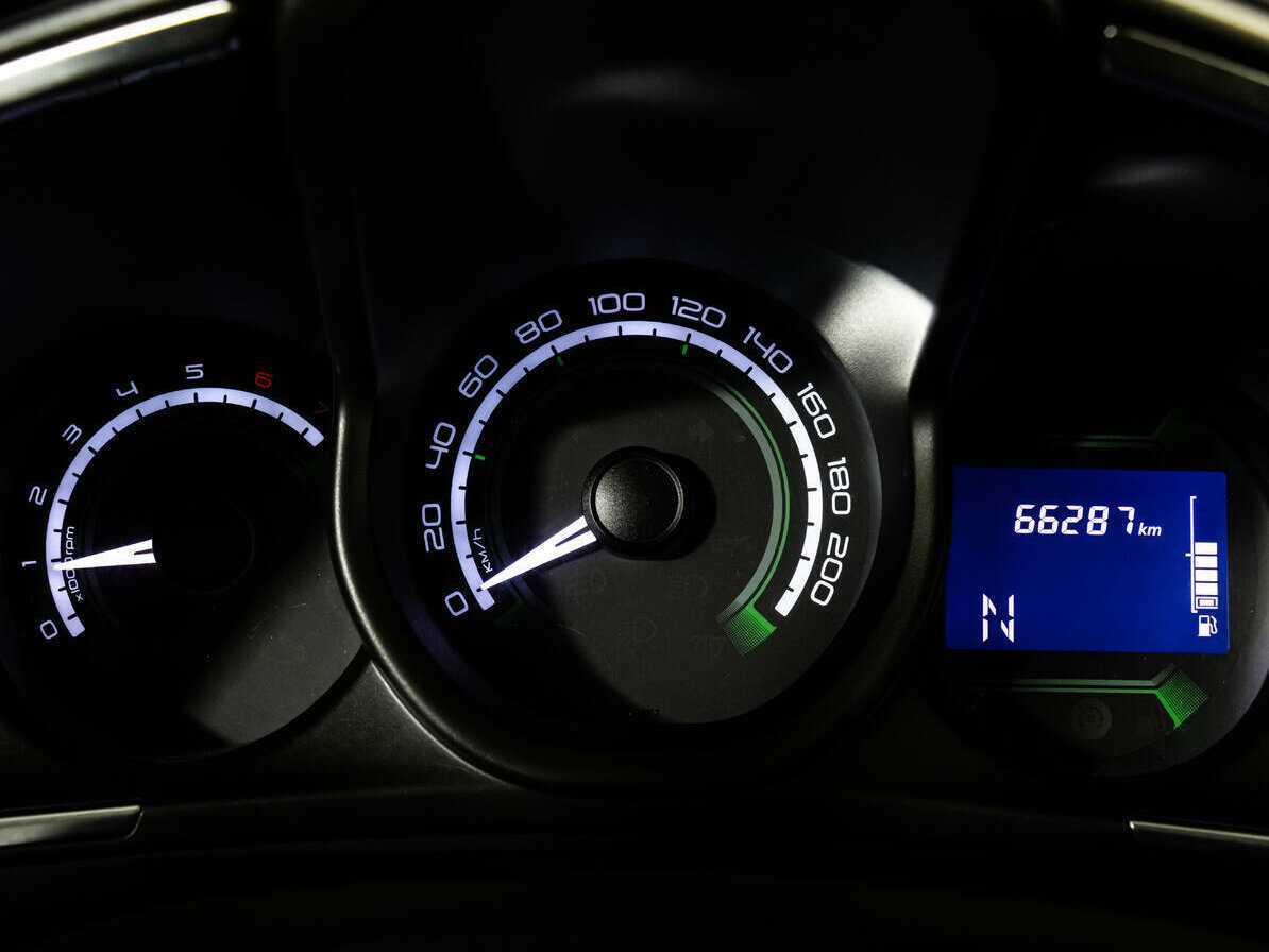 Lada (ВАЗ) XRAY, 2017 - Фото №16