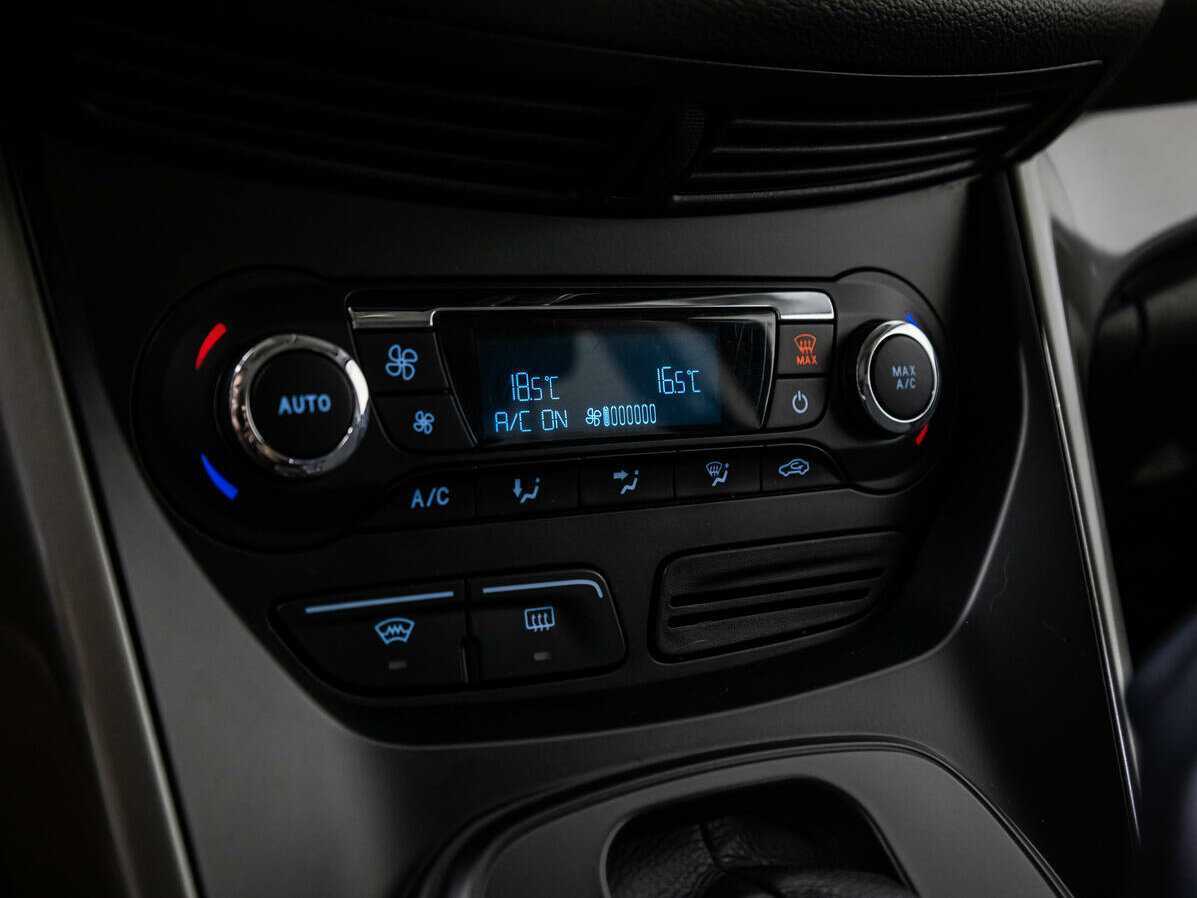 Ford Kuga, 2014 - Фото №15