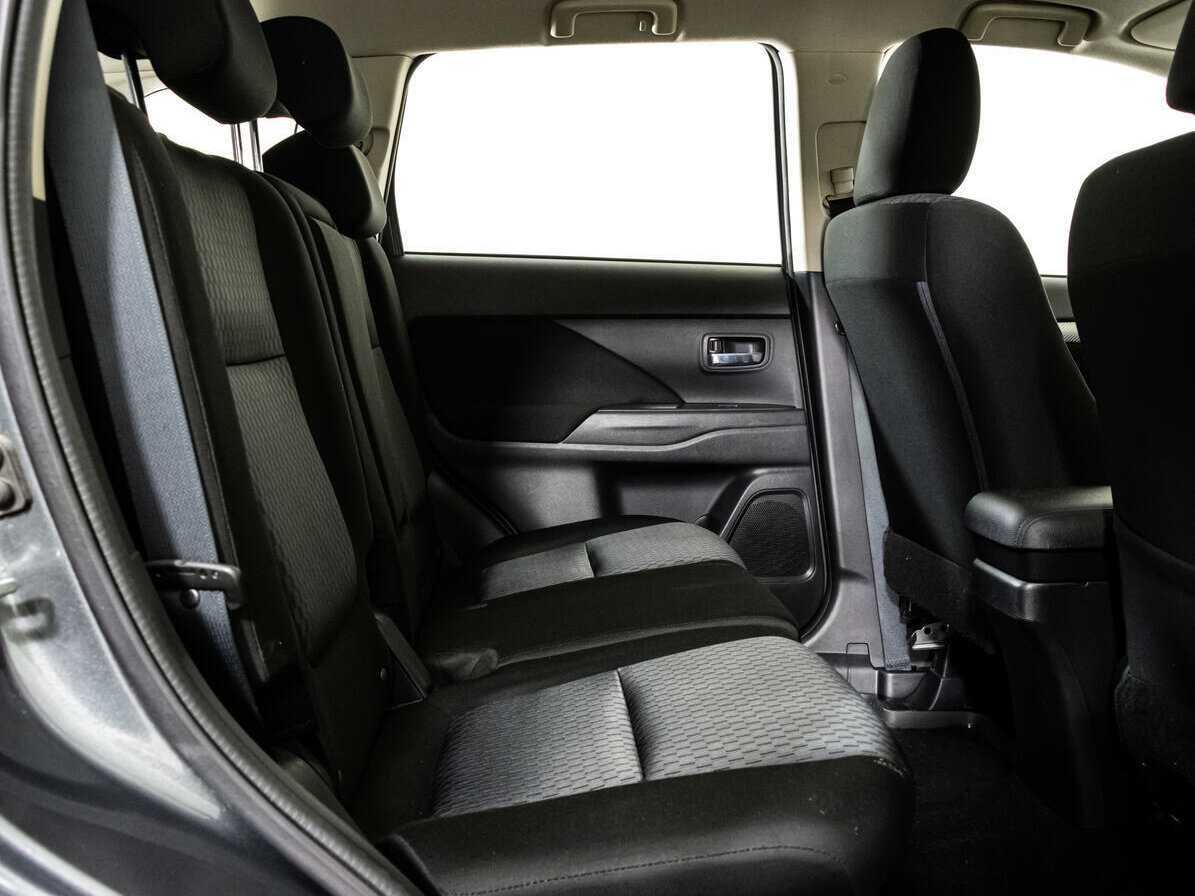 Mitsubishi Outlander, 2014 - Фото №9
