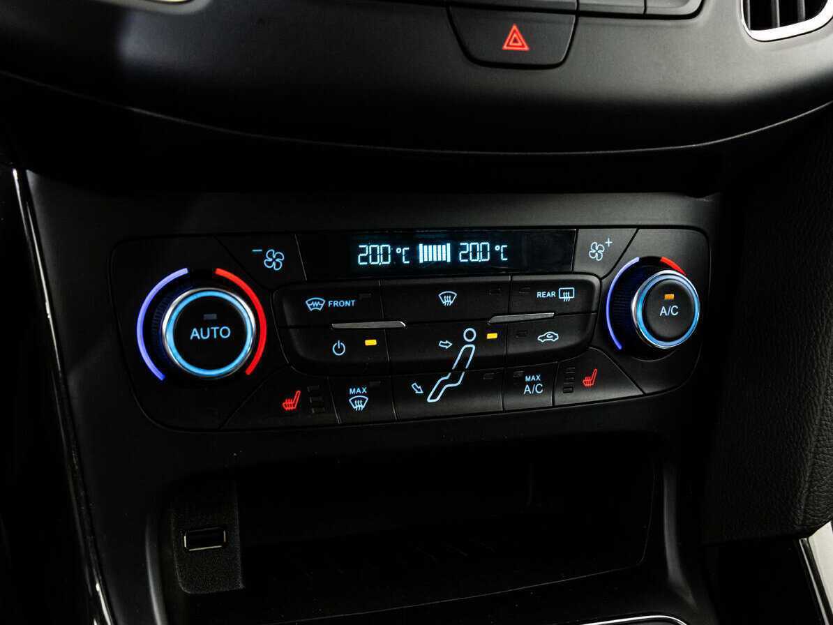 Ford Focus, 2019 - Фото №16