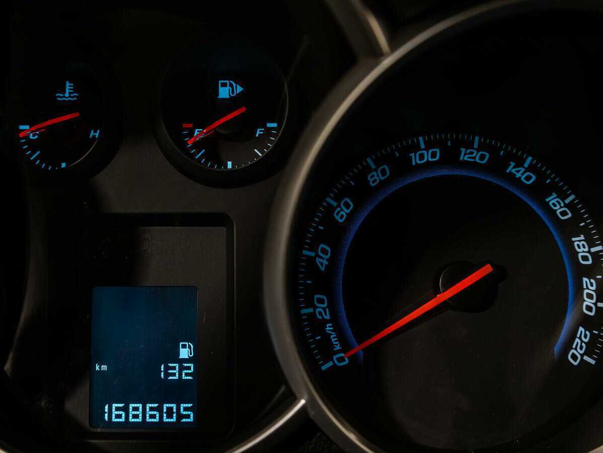 Chevrolet Cruze, 2012 - Фото №12