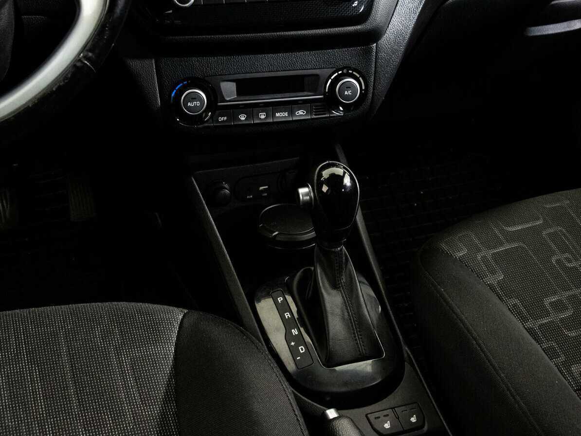 Kia Rio, 2016 - Фото №9