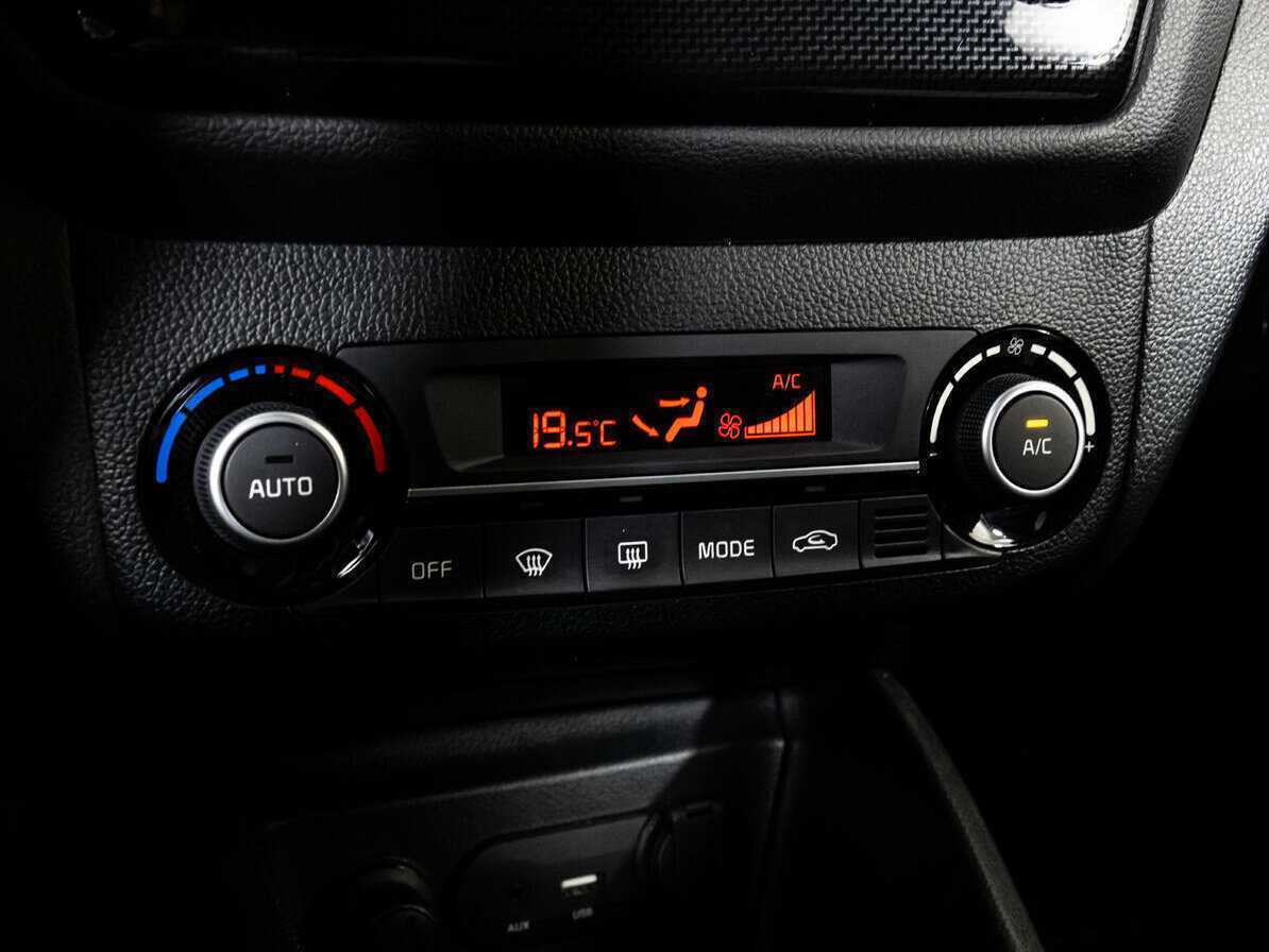 Kia Rio, 2016 - Фото №10