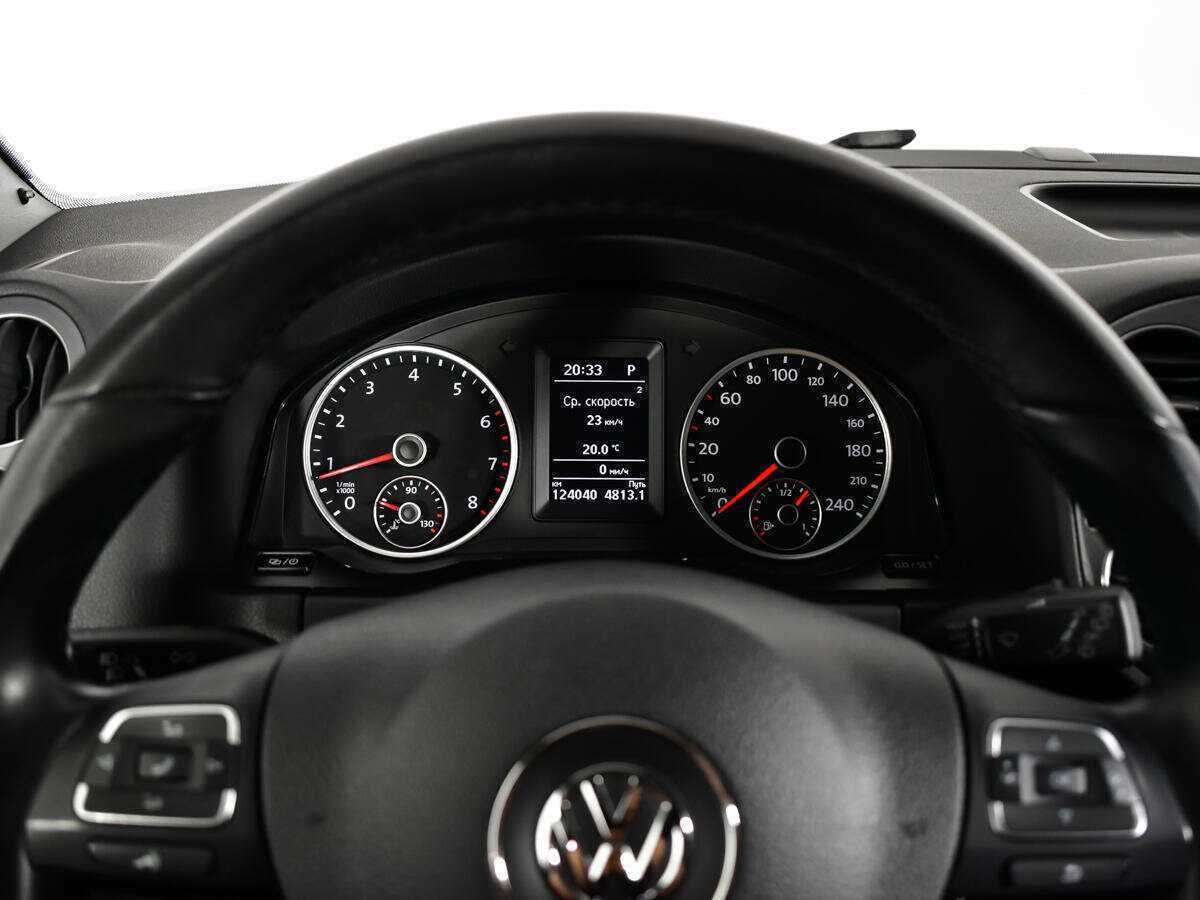 Volkswagen Tiguan, 2015 - Фото №10