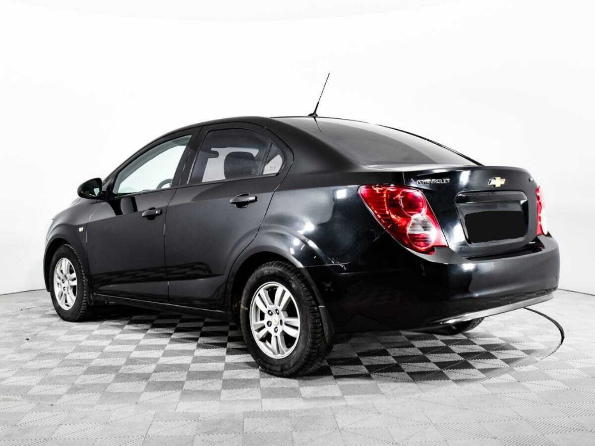 Chevrolet Aveo, 2014 - Фото №6