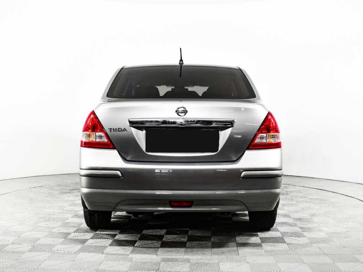 Nissan Tiida, 2013 - Фото №5