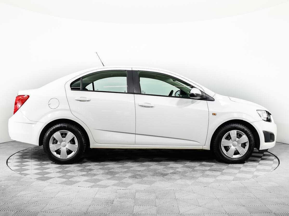 Chevrolet Aveo, 2012 - Фото №3