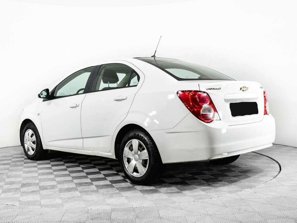 Chevrolet Aveo, 2012 - Фото №6