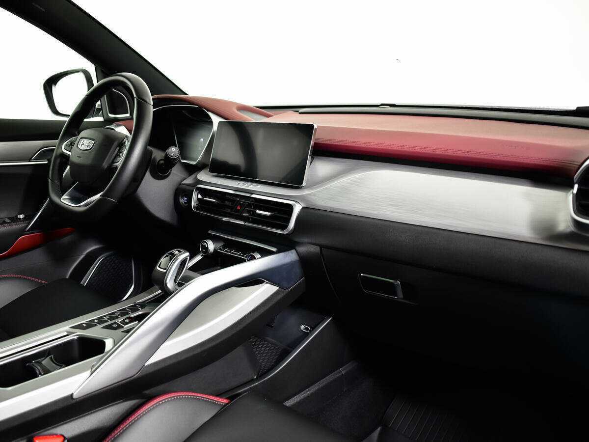 Geely Coolray, 2022 - Фото №8
