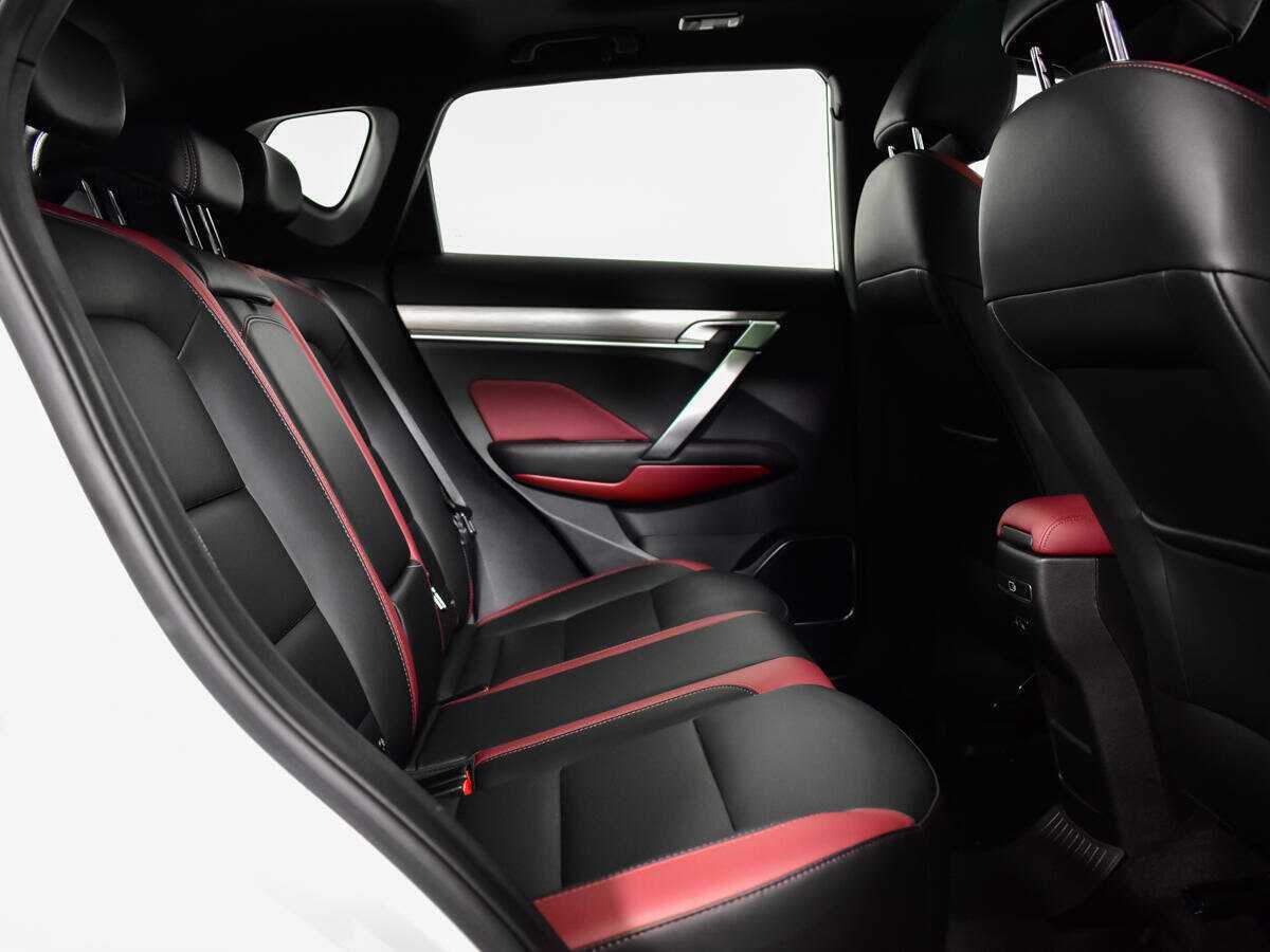 Geely Coolray, 2022 - Фото №9