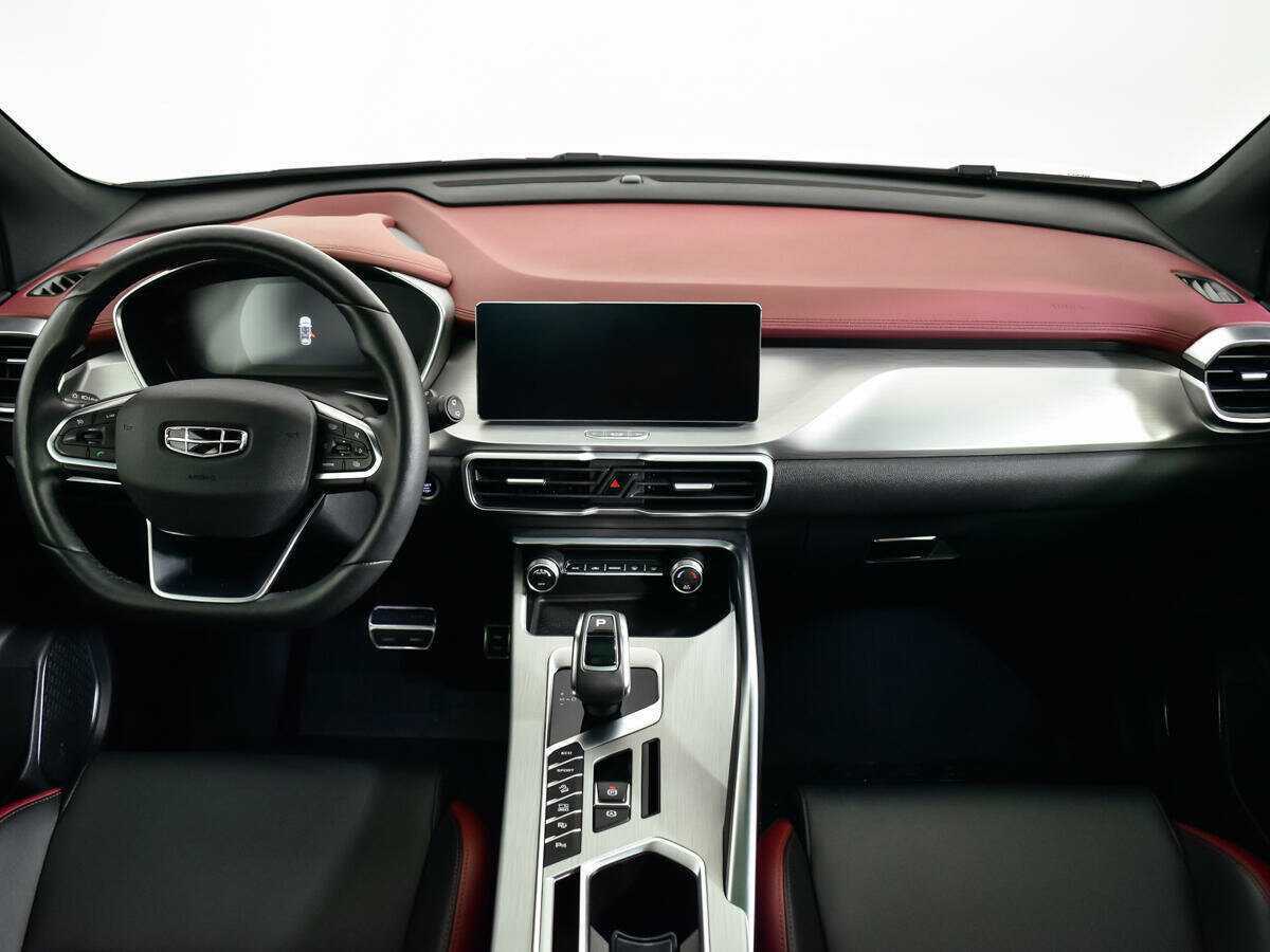 Geely Coolray, 2022 - Фото №11