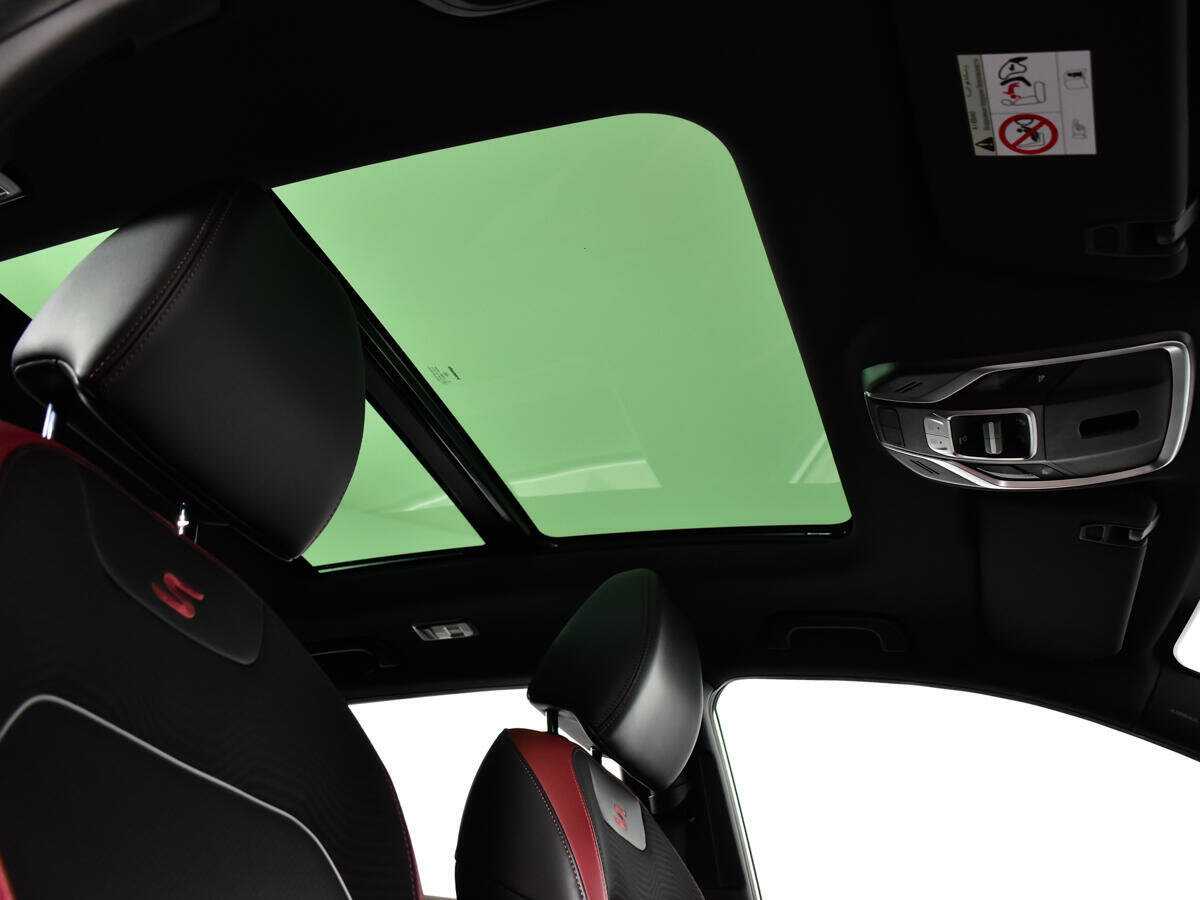 Geely Coolray, 2022 - Фото №12