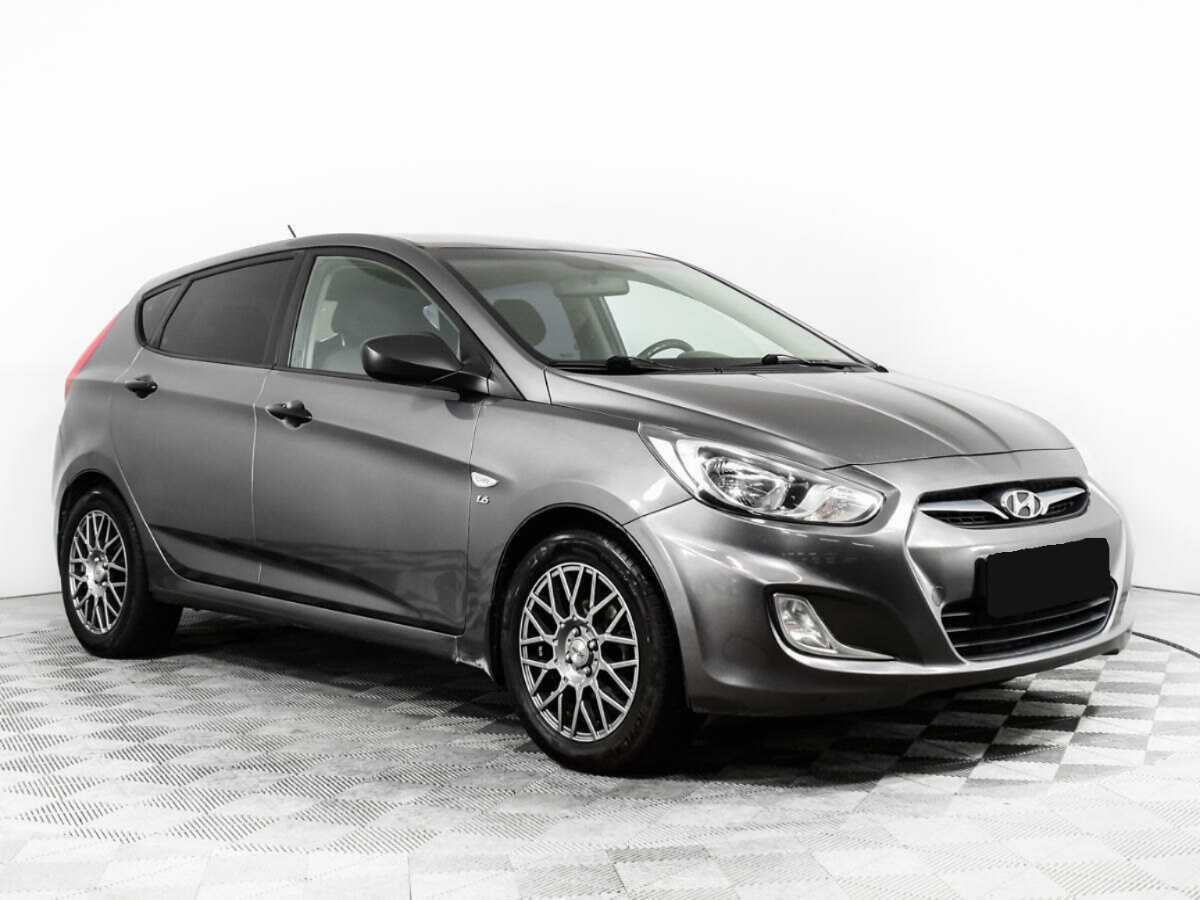 Hyundai Solaris, 2012 - Фото №2