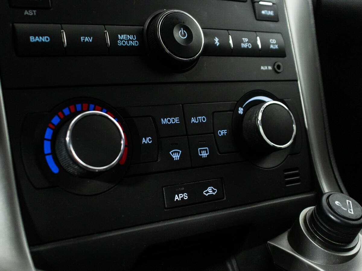 Chevrolet Captiva, 2012 - Фото №15