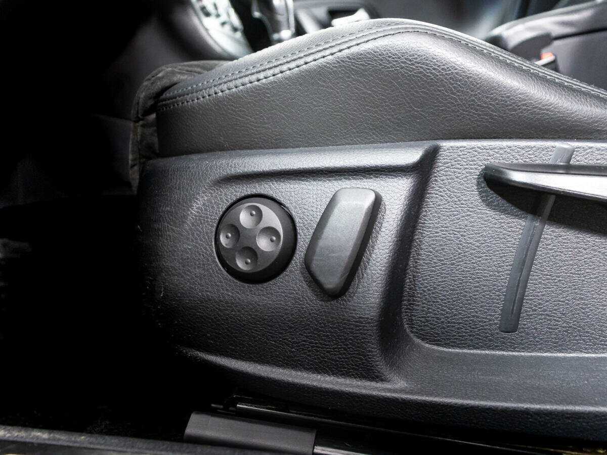 Volkswagen Passat CC, 2013 - Фото №17