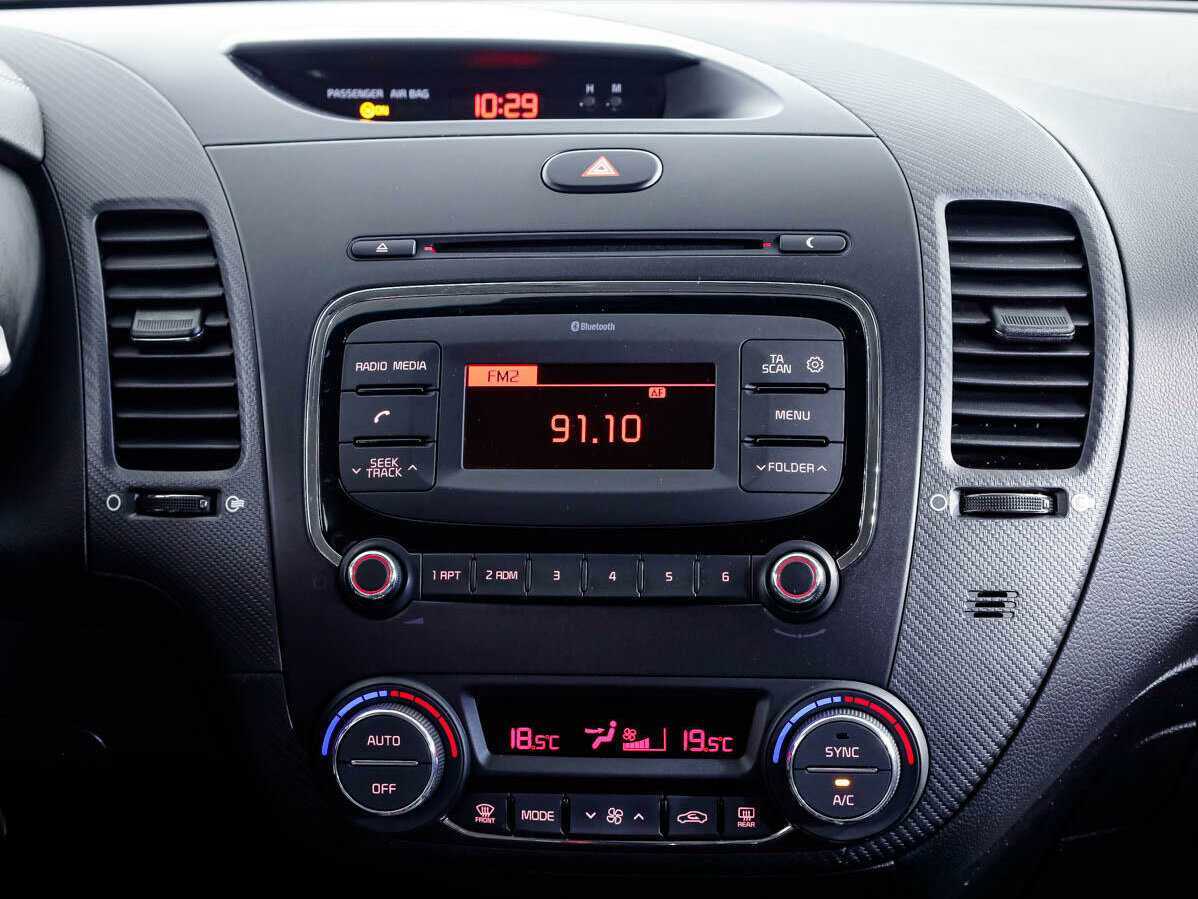 Kia Cerato, 2018 - Фото №13