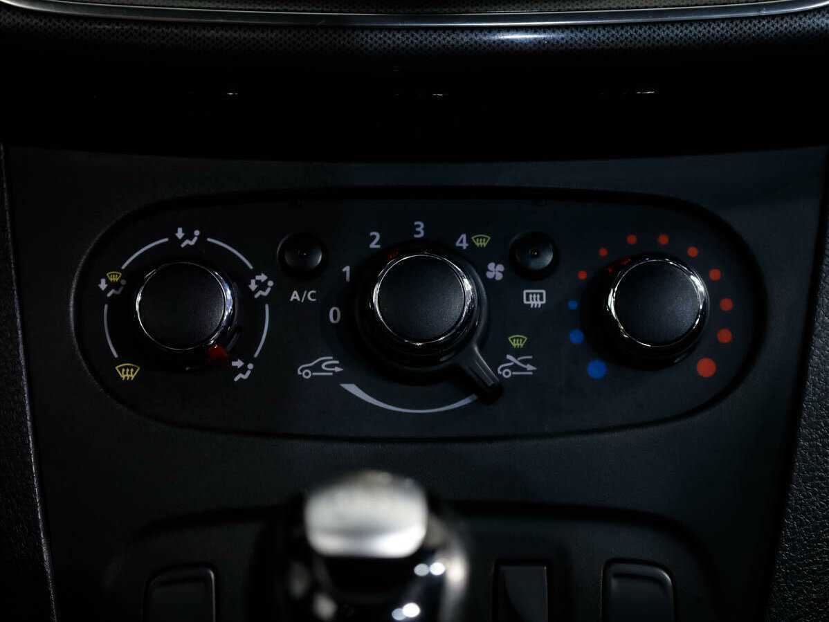 Renault Logan Stepway, 2020 - Фото №13