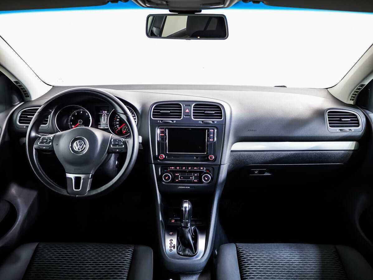 Volkswagen Golf, 2012 - Фото №8