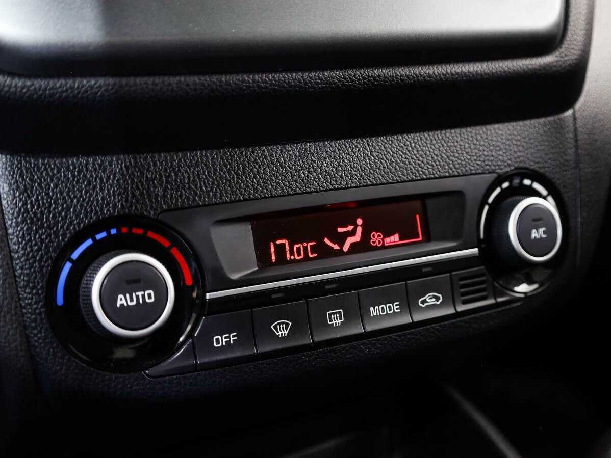 Kia Rio, 2016 - Фото №16