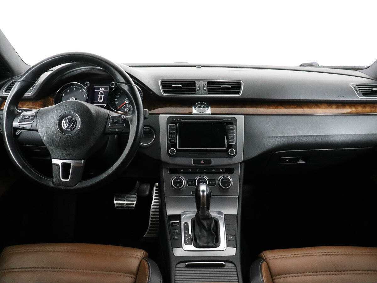 Volkswagen Passat CC, 2012 - Фото №10