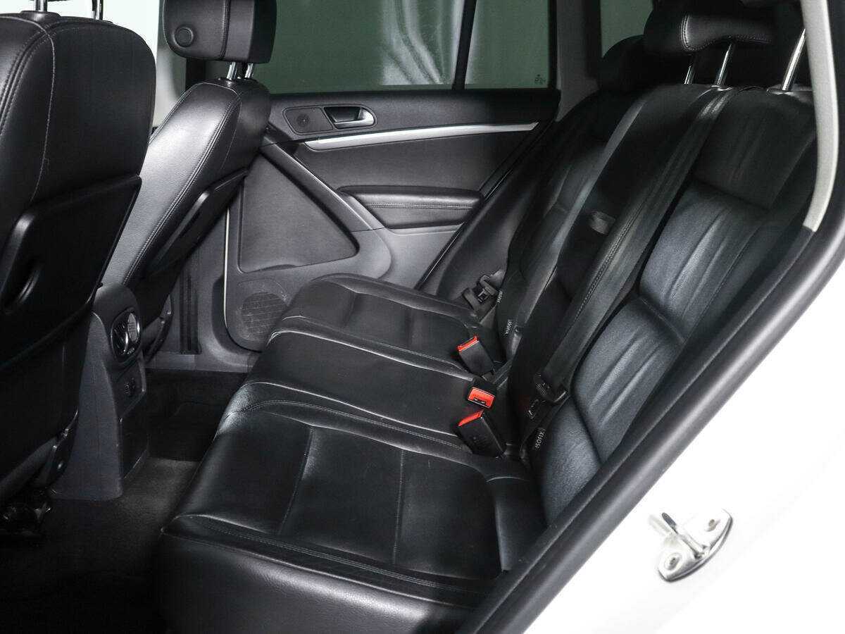 Volkswagen Tiguan, 2012 - Фото №7