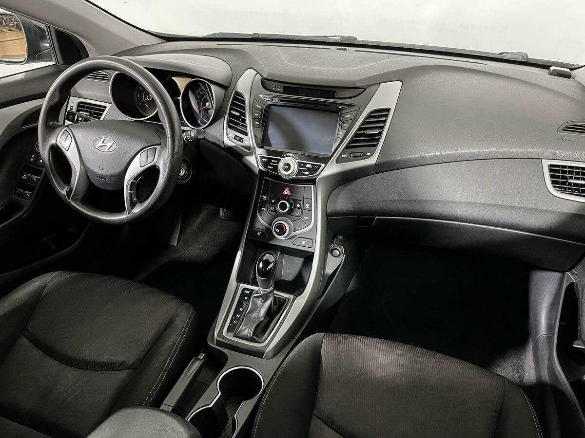 Hyundai Elantra, 2015 - Фото №8