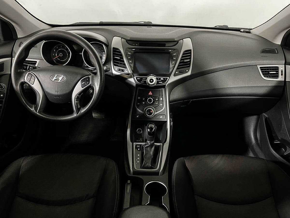 Hyundai Elantra, 2015 - Фото №11