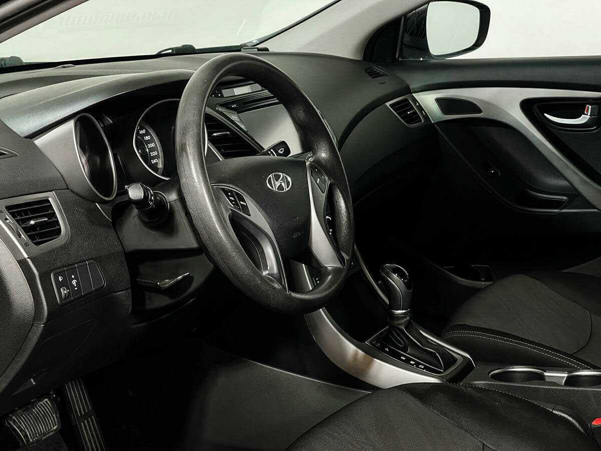 Hyundai Elantra, 2015 - Фото №12