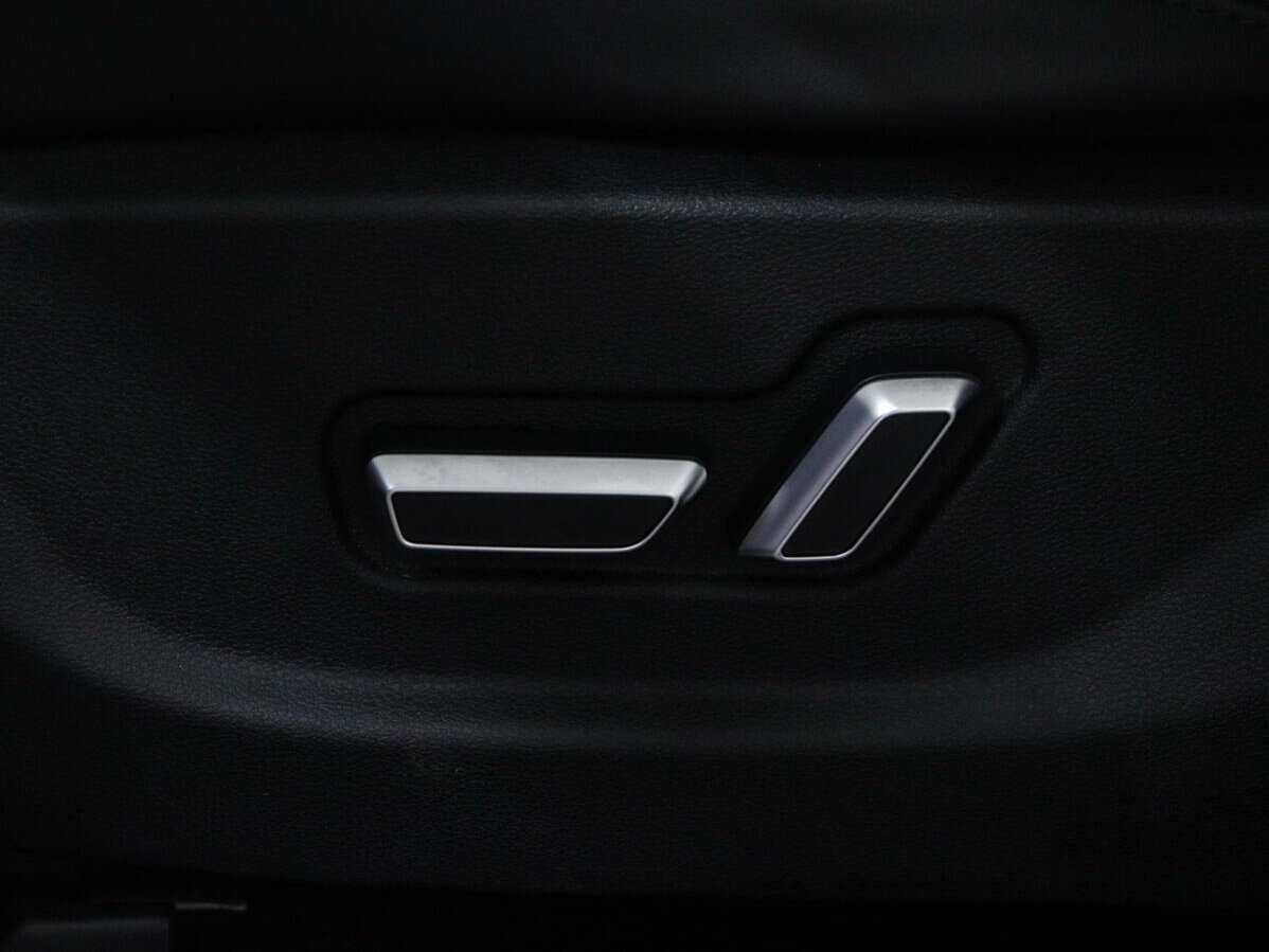 Geely Atlas, 2019 - Фото №12