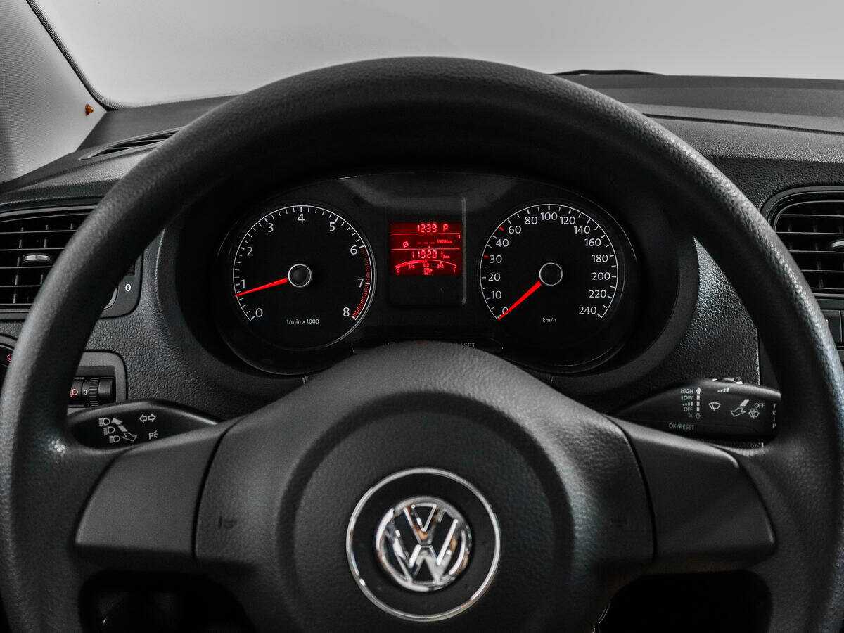 Volkswagen Polo, 2012 - Фото №14