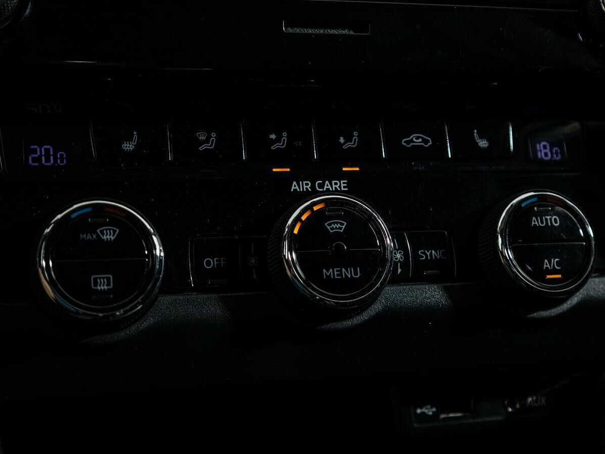 Skoda Octavia, 2017 - Фото №12