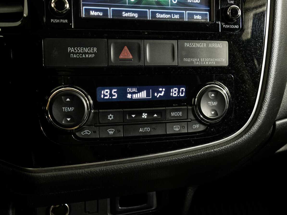 Mitsubishi Outlander, 2017 - Фото №14