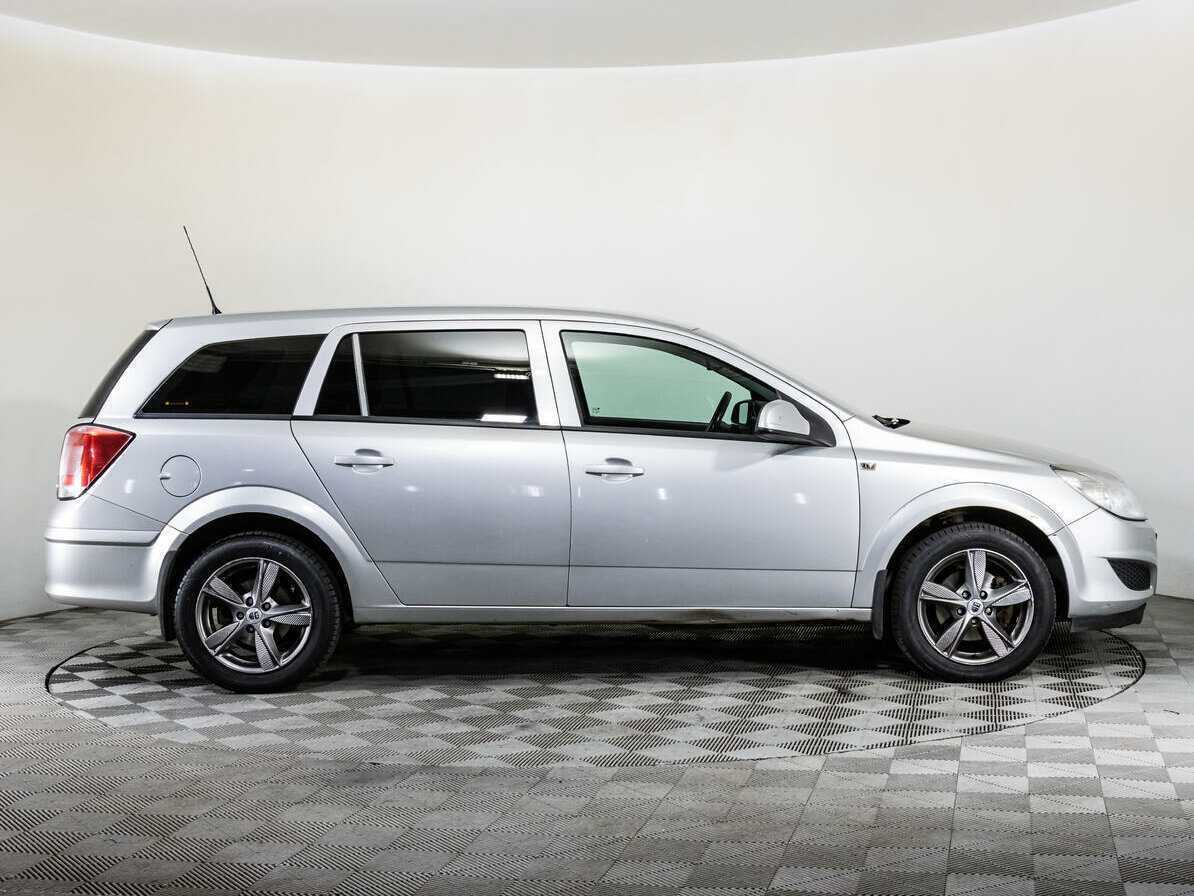 Opel Astra, 2012 - Фото №3