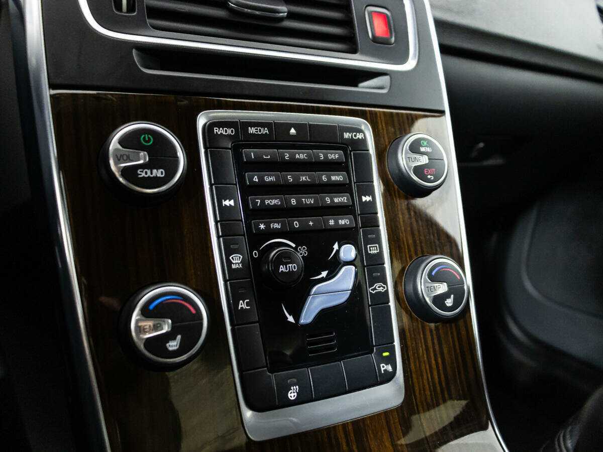 Volvo S60, 2013 - Фото №15