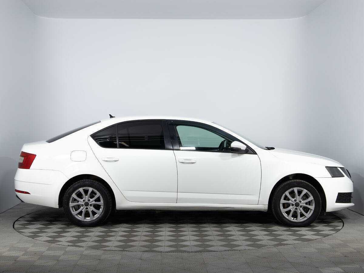 Skoda Octavia, 2018 - Фото №3